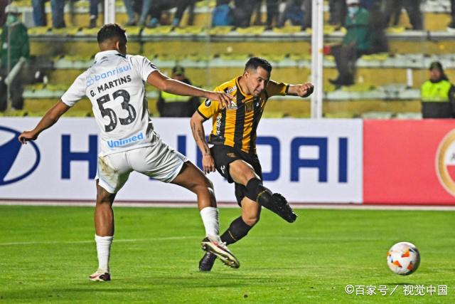 阿贾克斯再度击败SBV,继续稳居荷甲积分榜首位 阿贾克斯再度击败SBV,继续稳居荷甲积分榜首位