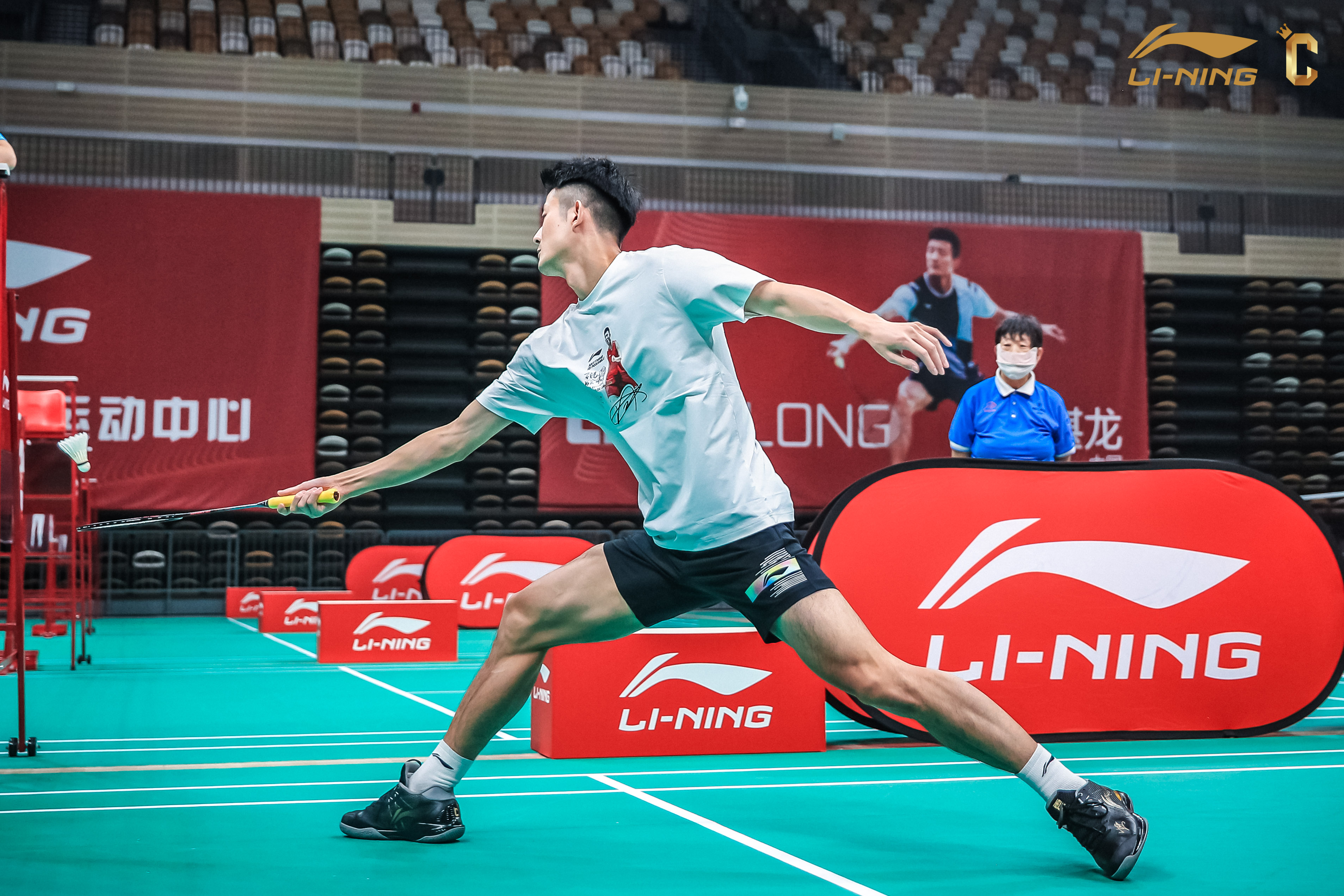 中国羽毛球队力克印度羽毛球队,谌龙惊艳世界 中国羽毛球队力克印度羽毛球队,谌龙惊艳世界