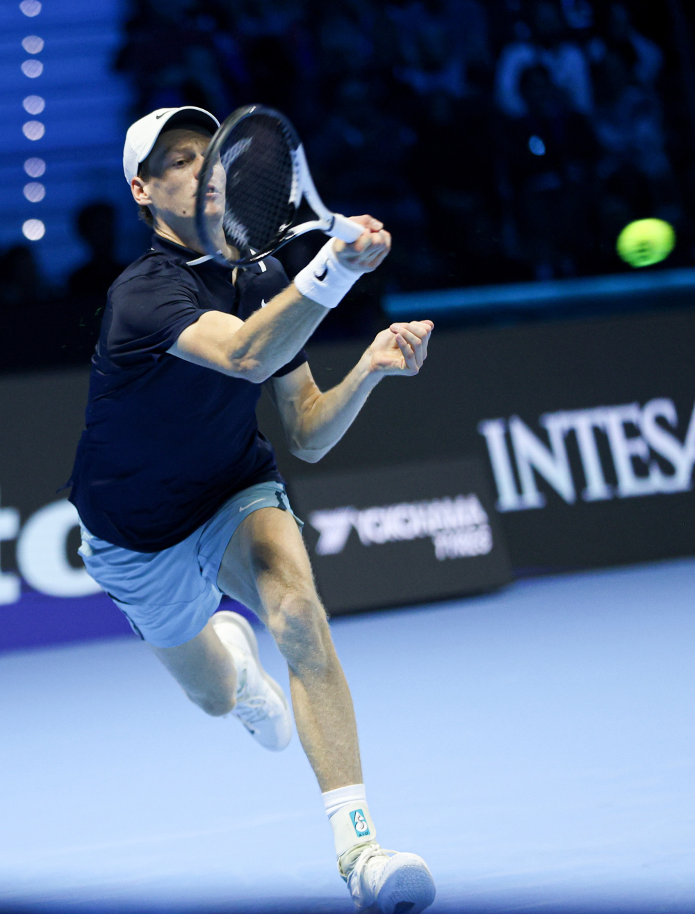 美网鏖战年终总决赛，辛纳惊艳四座