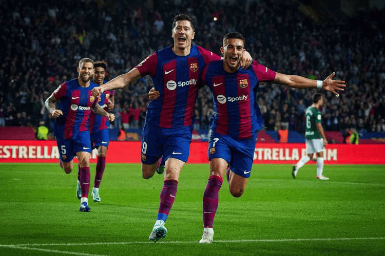 巴萨鏖战切尔西，加维扛起全队