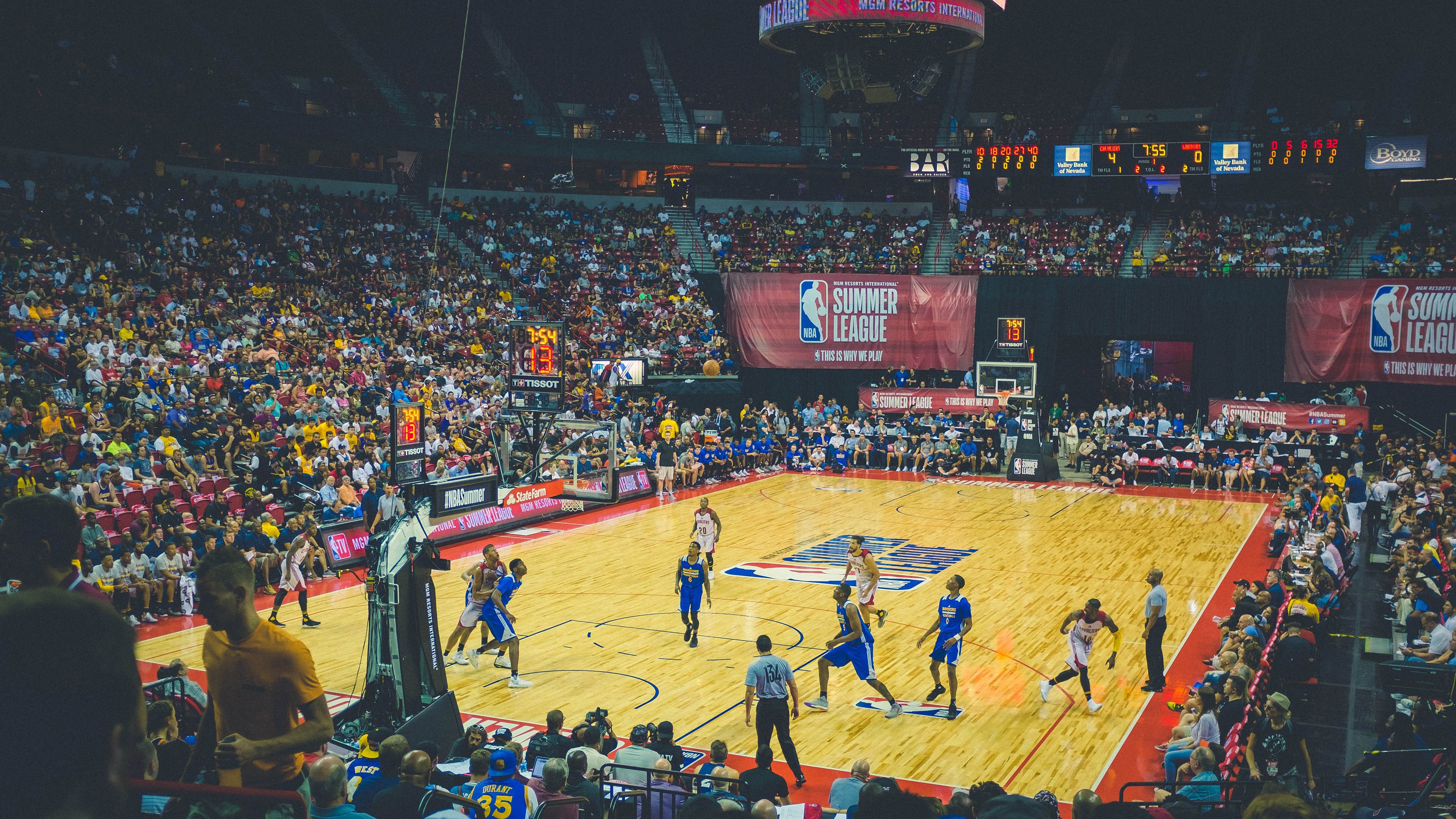 深圳队对阵广东队，武切维奇成为胜负手