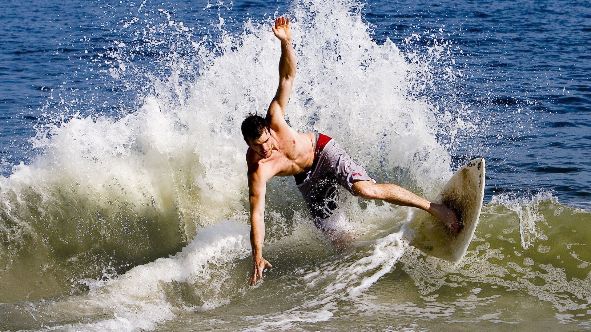 马刺一波带走雷霆,保罗成为关键先生