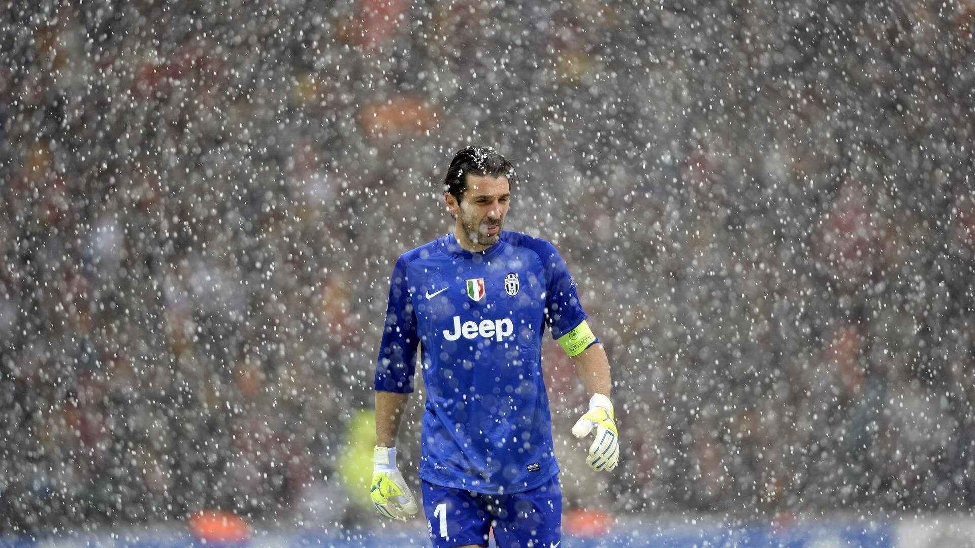 世界排名争夺战之夜，阿劳霍关键时刻站出来